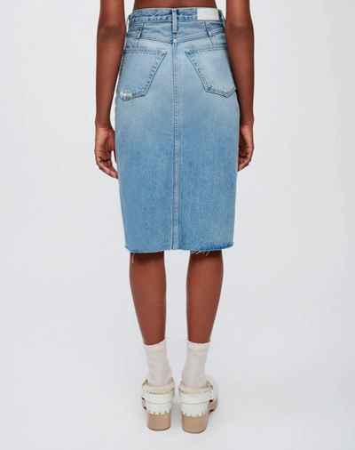 Shop Re/done Midi Denim Skirt In Opal Indigo