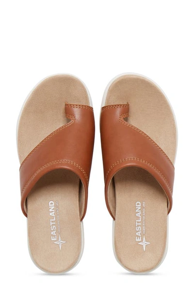 Eastland Dallas Slide Sandal In Tan