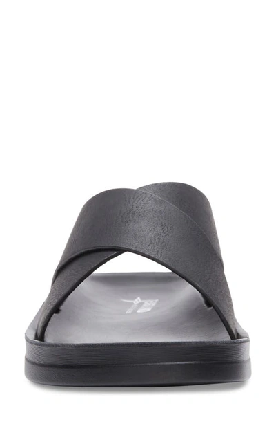 Eastland Samantha Slide Sandal In Black