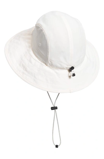 Shop The North Face Class V Brimmer Sun Hat In Gardenia White