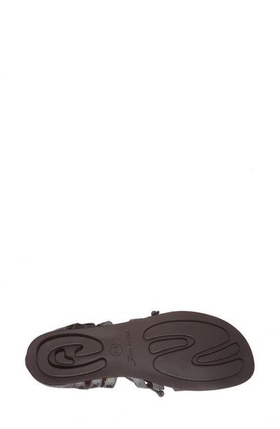 Gentle Souls By Kenneth Cole Break My Heart 3 Womens Leather Gladiator Sandals In Graphite Leather