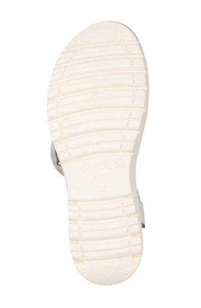 Ara Bristol Platform Sandal In Cream Calf