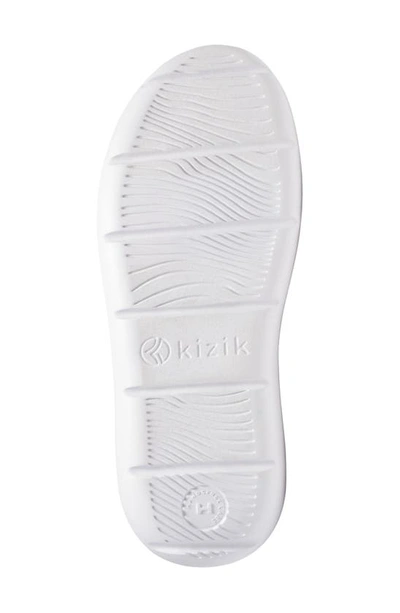 Shop Kizik Gender Inclusive Roamer Hands-free Sneaker In Black