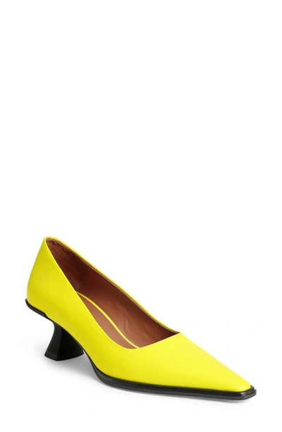 Shop Vagabond Shoemakers Tilly Pointed Toe Pump In Lime