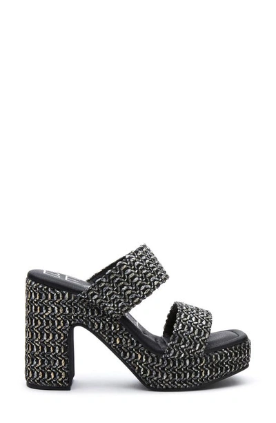 Beach By Matisse Gem Platform Sandal In Black