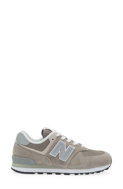New Balance 574 Classic Sneaker In Grey