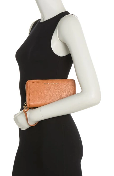 Shop Marc Jacobs Leather Wristlet Continental Wallet In Smoked Almond