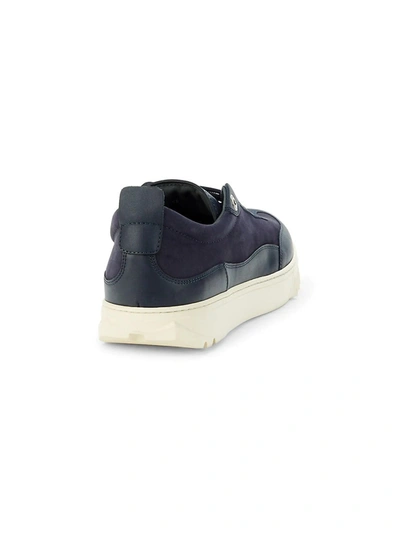 Shop Ferragamo Salvatore  Aaron Men's 709255 Black Sneaker In Blue