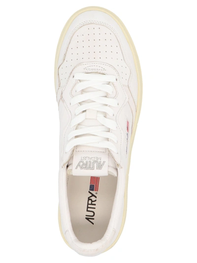 Shop Autry 01 Sneakers White