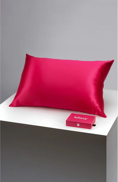 Shop Blissy Mulberry Silk Pillowcase In Hibiscus