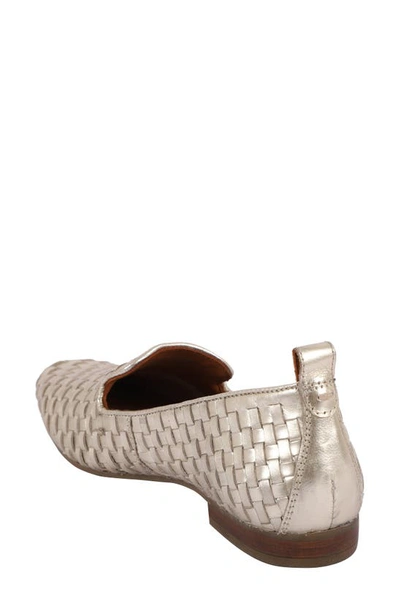 Gentle Souls By Kenneth Cole Morgan Metallic Loafer In Soft Gold