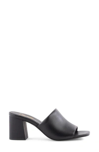Seychelles Adapt Sandal In Black In Black