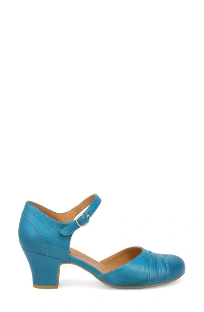 Shop Miz Mooz Frenchy Pump In Marine