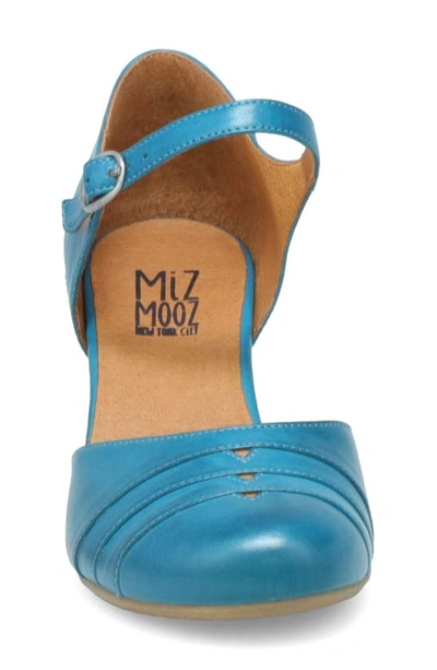 Miz Mooz Frenchy Pump In Marine