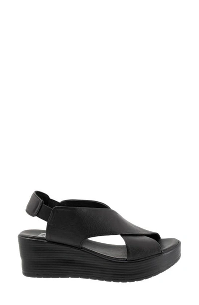 Shop Bueno Naomi Platform Slingback Sandal In Black
