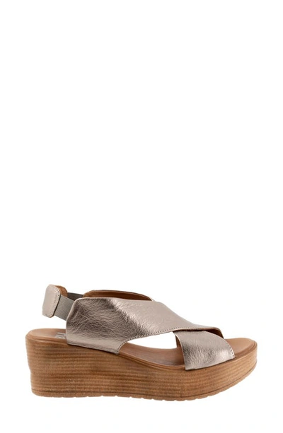 Shop Bueno Naomi Platform Slingback Sandal In Taupe Metallic