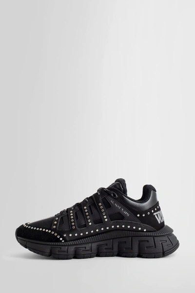 Versace Trigreca Sneaker Studs In Black
