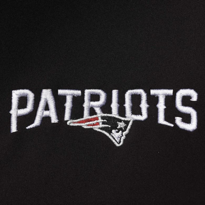 Dunbrooke Men's  Realtree Camo And Black New England Patriots Circle Hunter Softshell Full-zip Jacket In Realtree Camo