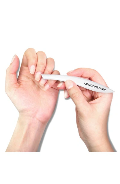 Londontown Cuticle Pusher