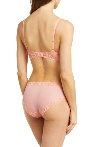 Natori Feathers Underwire Contour Bra In Cantaloup