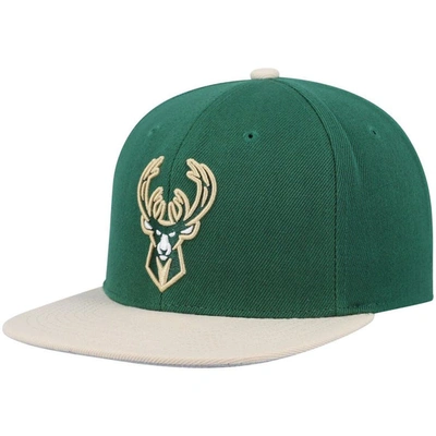Shop Mitchell & Ness Green Milwaukee Bucks Core Side Snapback Hat In Hunter Green