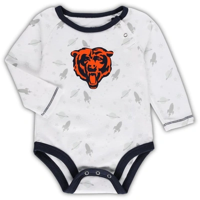 Shop Outerstuff Newborn & Infant White/navy Chicago Bears Dream Team Bodysuit Pants & Hat Set