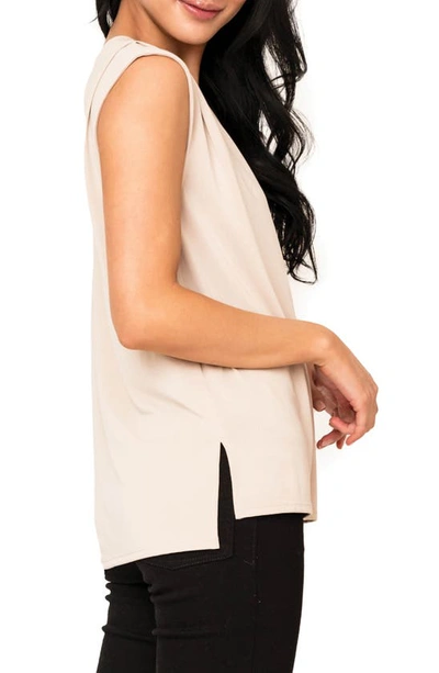 GIBSONLOOK GIBSONLOOK V-NECK T-SHIRT 