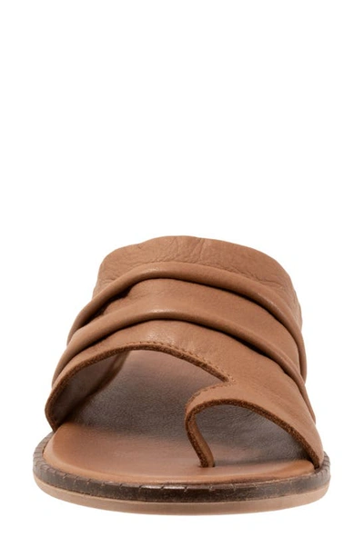 Shop Bueno Dani Toe Loop Sandal In Walnut