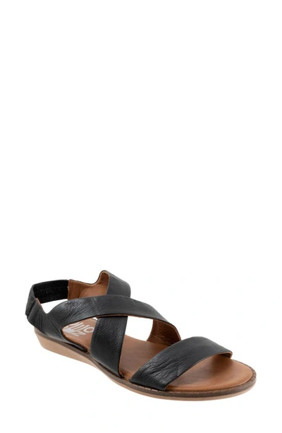 Shop Bueno Dawn Sandal In Black