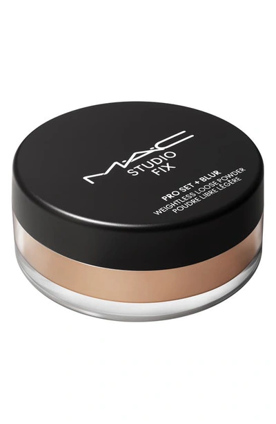 Mac Cosmetics Studio Fix Pro Set + Blur Weightless Loose Powder In 06dark