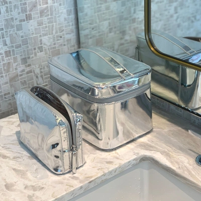 Wellinsulated Performance Beauty Case In Silver