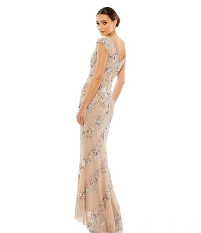 Mac Duggal Embellished Bateau Neck Cap Sleeve Gown In Nude Silver