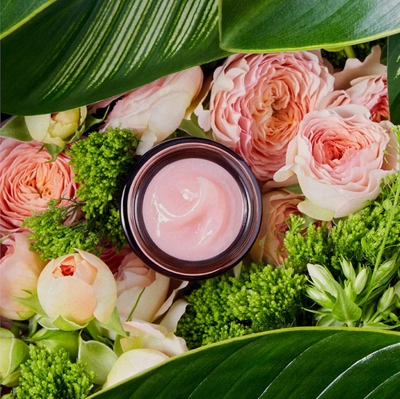 True Botanicals Moisture Lock Glossy Lip Balm