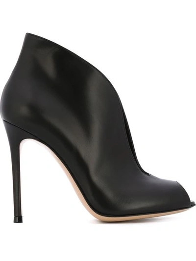 Gianvito Rossi Vamp 105 Leather Ankle Boots In Black