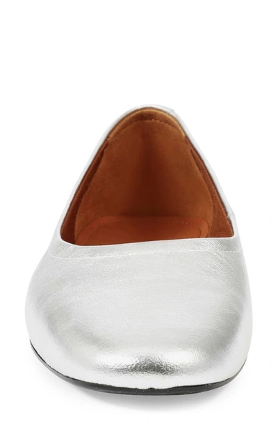 Vagabond Shoemakers Jolin Ballet Flat In Silver