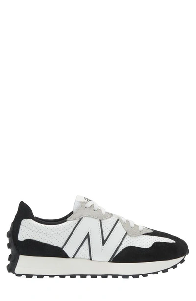New Balance Sneaker 327 In White/ Black/ Grey