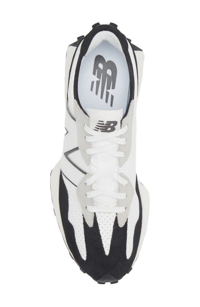 New Balance Sneaker 327 In White/ Black/ Grey