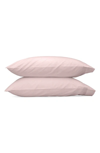 Shop Matouk Nocturne 600 Thread Count Set Of 2 Pillowcases In Pink