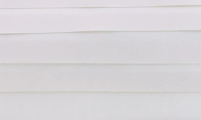Trafalgar Men's Sutton Solid Color Silk Cummerbund In Ivory