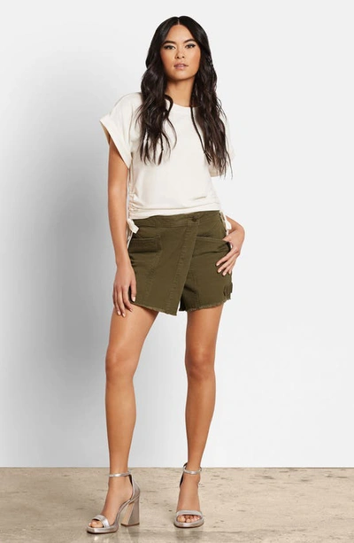 Circus Ny Jess Ruched T-shirt In Marshmellow