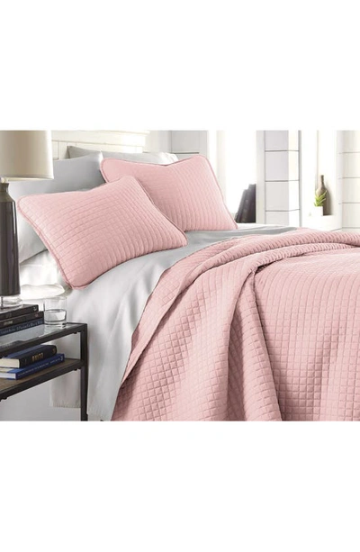 Shop Southshore Fine Linens Vilano Springs Oversized Quilt Set In Pink