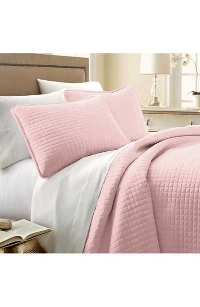 Shop Southshore Fine Linens Vilano Springs Oversized Quilt Set In Pink