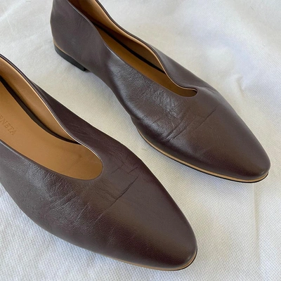 Pre-owned Bottega Veneta Brown Leather Almond Toe Ballet Flats, 36 In Used / 36 / Brown