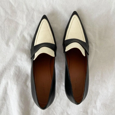 Pre-owned Celine Black And White Loafer Pumps, 41 In Used / 41 / Black And White