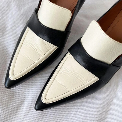 Pre-owned Celine Black And White Loafer Pumps, 41 In Used / 41 / Black And White