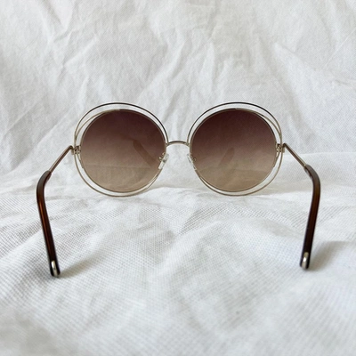 Pre-owned Chloé Carlina Oversized Round-frame Gold-tone Sunglasses In Used / One Size / Gold