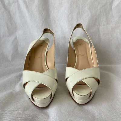 CHRISTIAN LOUBOUTIN Pre-owned Criss-cross White Leather Sandals, 38 In Default Title