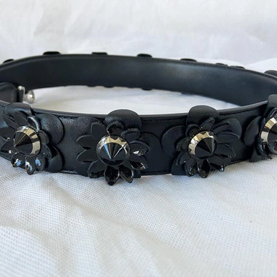Pre-owned Fendi Black Leather Floral Applique Bag Strap In Used / 80 X 4 Cm / Black