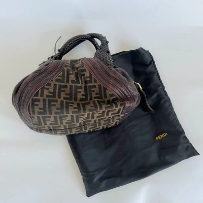 Pre-owned Fendi Brown Leather And Canvas Shoulder Bag In Default Title