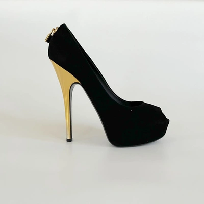 Pre-owned Louis Vuitton Black Suede "oh Really!" Peep Toe Platform Pumps, 40 In Default Title
